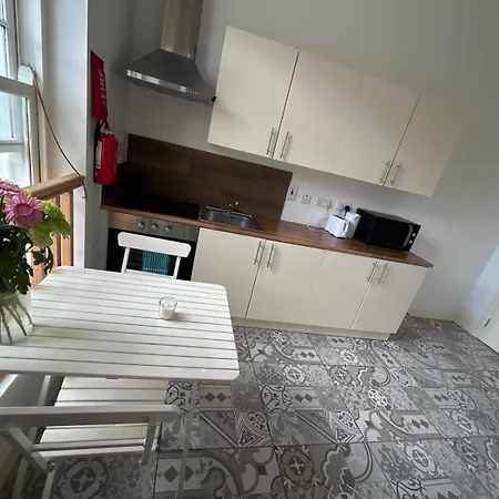 Flat Equipped دبلن